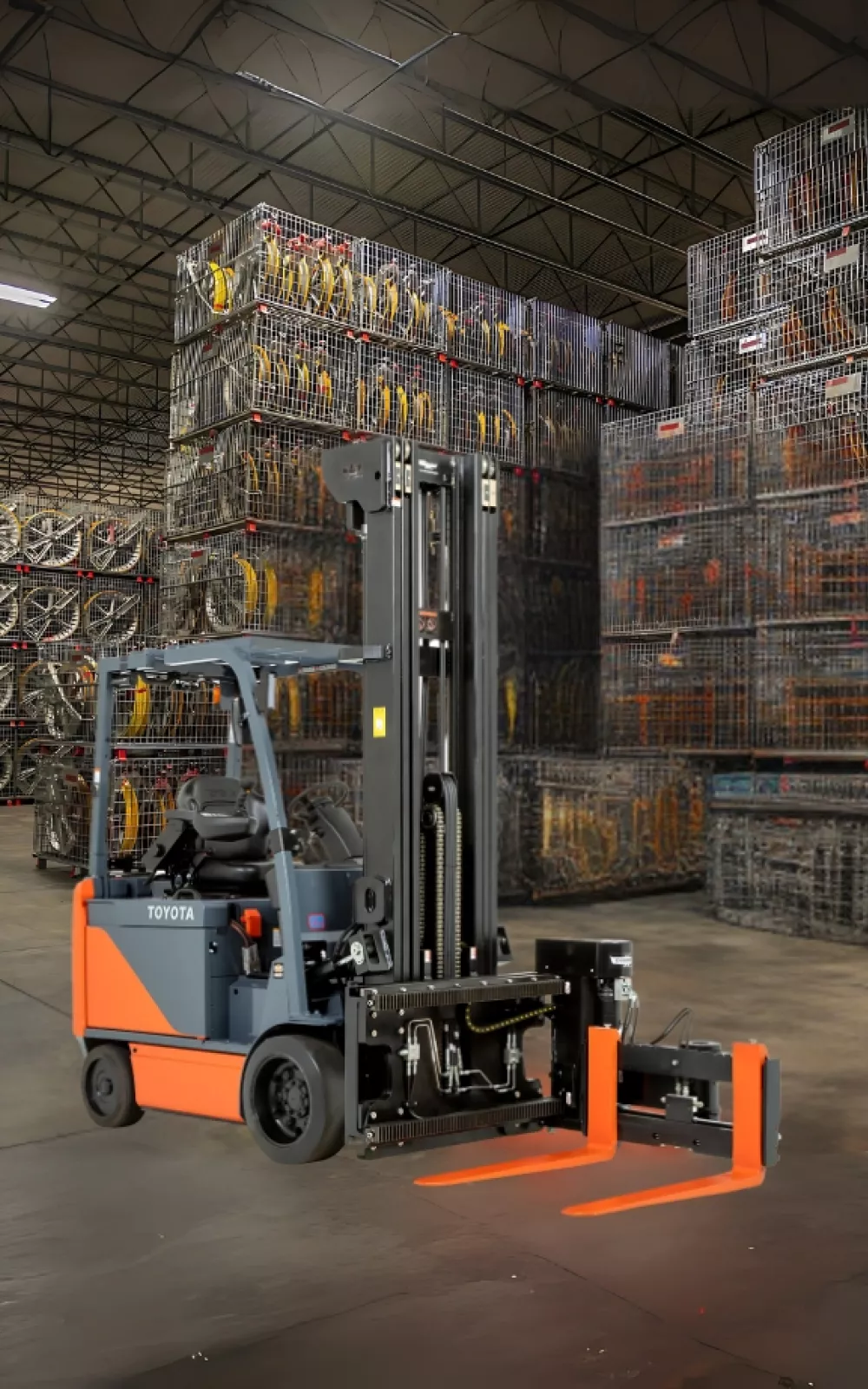 Core Electric Turret Forklift