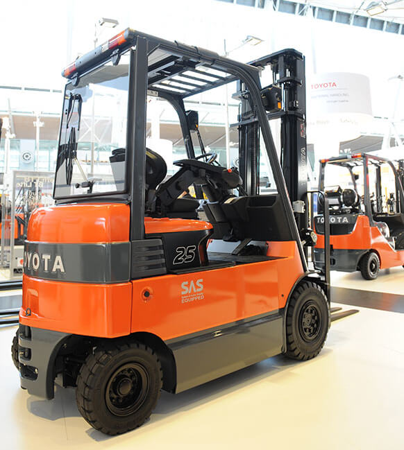 Toyota Electric Pneumatic Forklift Image