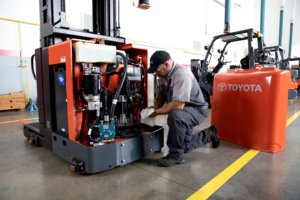 forklift maintenance